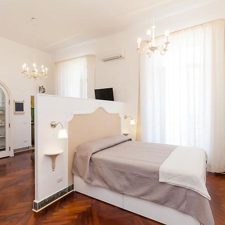 Apartamento Garibaldi I Nápoles Exterior foto