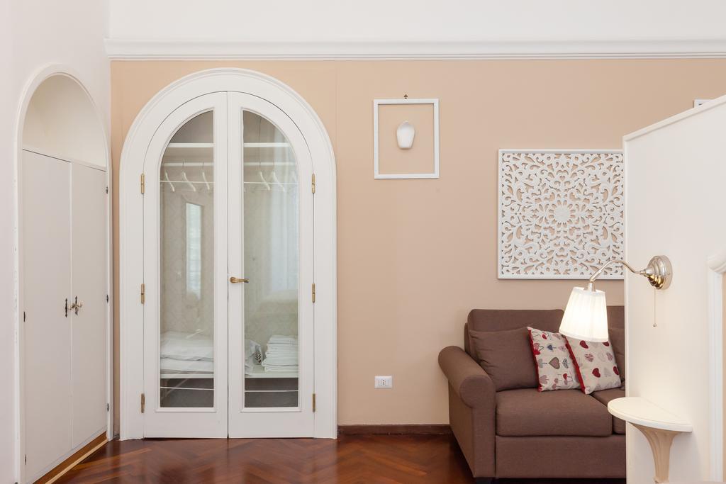 Apartamento Garibaldi I Nápoles Exterior foto